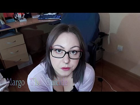 ❤️ Suíonn Cailín Sexy le Gloiní Dildo go domhain ar an gCeamara ❤️❌  Fucking  uainn ga.3dhentaix.ru ❌❤